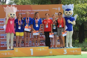 Daniela argento nei 200 delfino